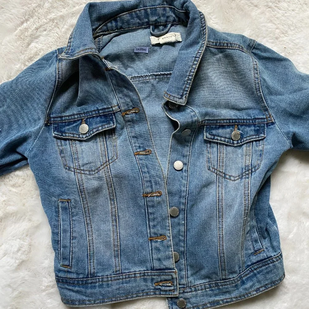 Jean Jacket - Picture 3 of 7